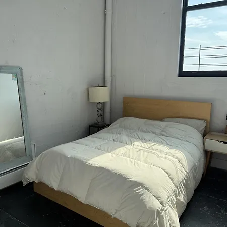 Apartment Brooklyn Artist Loft *
