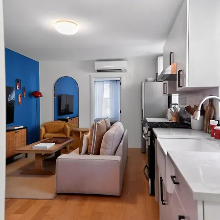 Spacious 3bedroom With Ac Near Mccarren Park Brooklyn Apartment New York