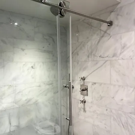Apartment Massive Nyc Brownstone Wpatio *