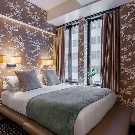 45 Times Square Hotel