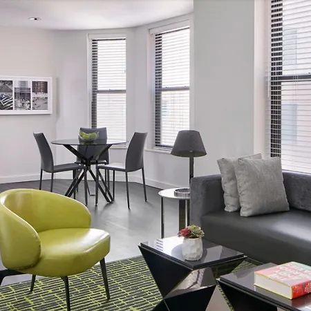 Aka Times Square Aparthotel 4*