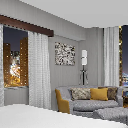 Courtyard By Marriott Manhattan Upper East Side New York