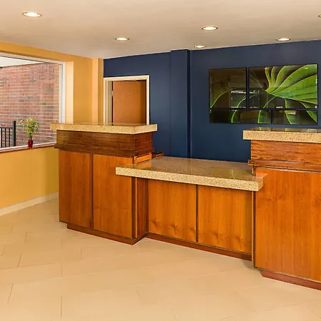 Fairfield By Marriott Laguardia Airport/flushing 3* New York