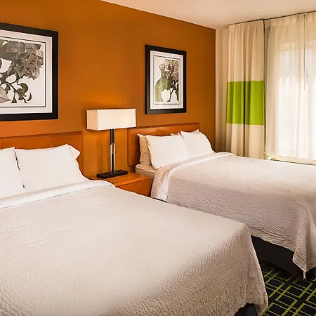 Fairfield By Marriott Laguardia Airport/flushing 3*