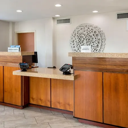 Fairfield By Marriott Laguardia Airport/flushing New York