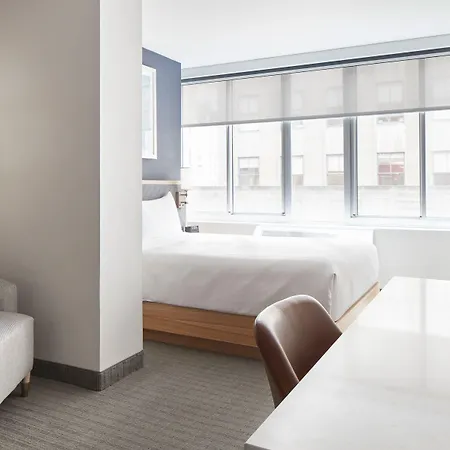 Doubletree By Hilton Midtown Fifth Ave
