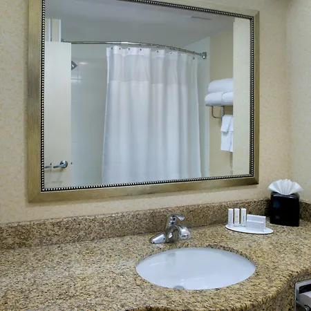 Fairfield By Marriott Laguardia Airport/astoria Hotel 3*