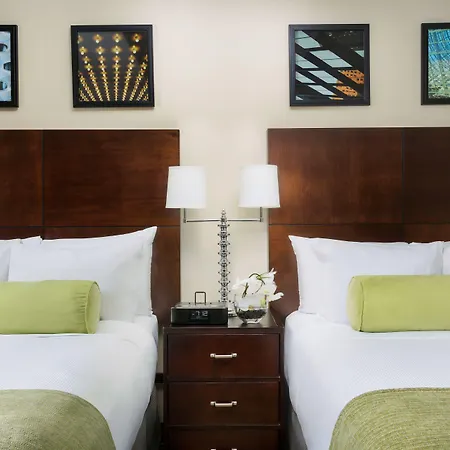 Hotel Aura Times Square New York