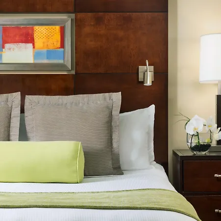 Aura Times Square Hotel 4*
