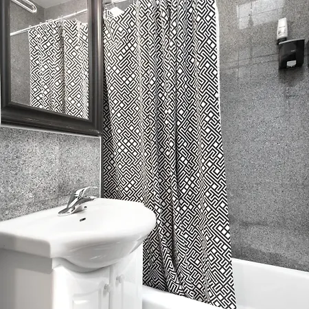 Hotel 309 2*