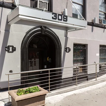 Hotel 309