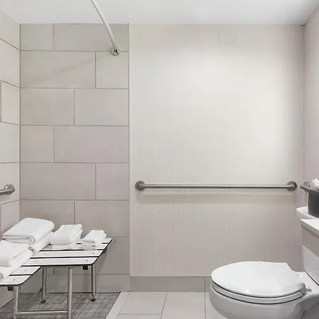 Manhattan 6th Ave - Chelsea By Ihg New York