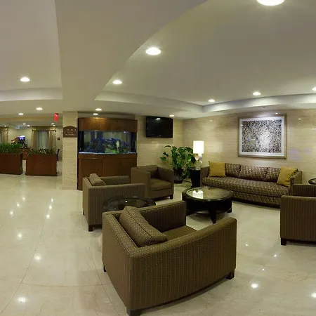Hotel Express Maspeth By Ihg New York