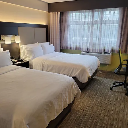 Express Maspeth By Ihg New York