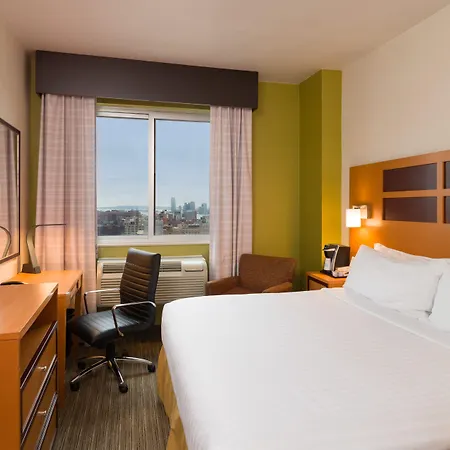 Hotel Express - Times Square By Ihg 3*