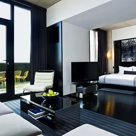 Sixty Les Hotel 4*