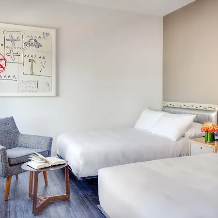 Hotel Nu 4*