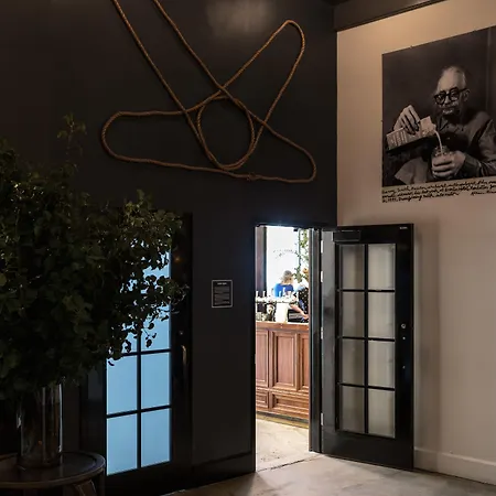 Hotel Ace