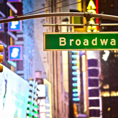 Hampton Manhattan - Times Square South Hotel 3*