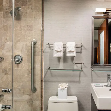 Hotel Fairfield & By Marriott Manhattan/times Square South