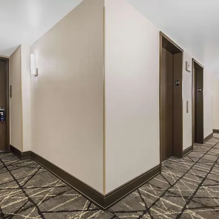 Doubletree By Hilton - Chelsea Hotel