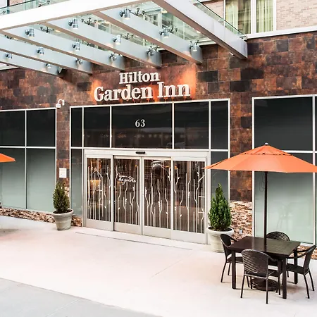 Hilton Garden West 35th Street Hotel 3*
