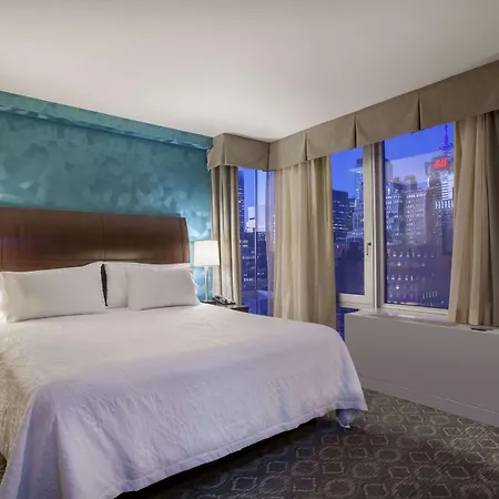 Hilton Garden West 35th Street