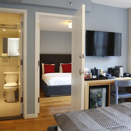 32 32 Hotel New York
