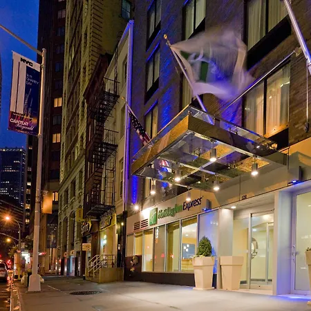 Hotel Express - Street By Ihg 3*