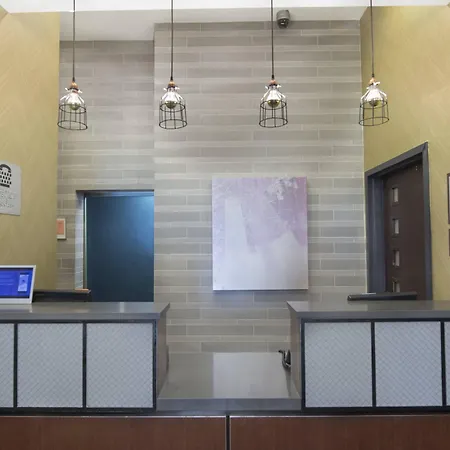Hotel Fairfield & By Marriott Manhattan/fifth Avenue