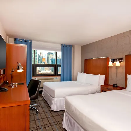 Four Points By Sheraton Midtown - Times Square Hotel