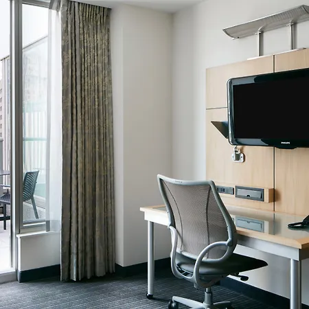 Hotel World Center New York