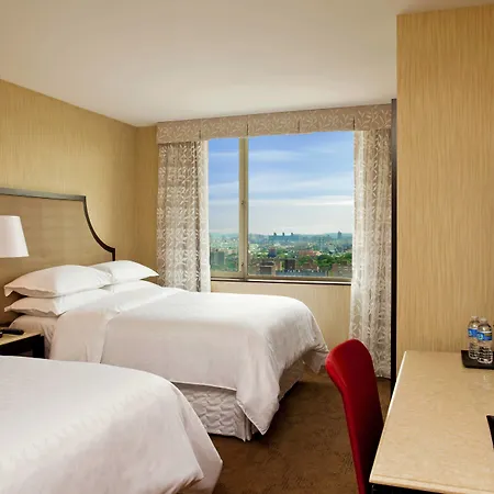 Sheraton Brooklyn Hotel 4*
