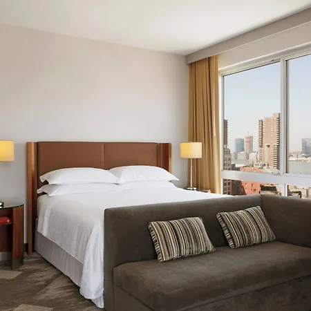 Sheraton Tribeca 4*