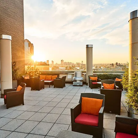 Sheraton Tribeca 4*