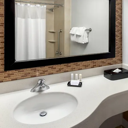 Courtyard By Marriott Manhattan / Soho 4* New York