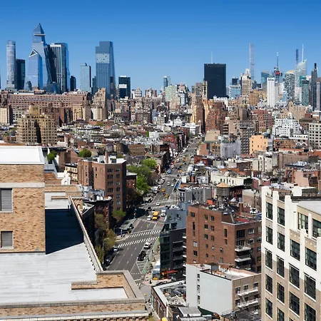 Courtyard By Marriott Manhattan / Soho Hotel
