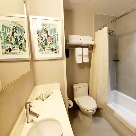 Hotel Fairfield & By Marriott Brooklyn 3*