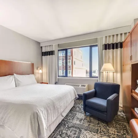 Vista Lic Hotel, Premier Collection By Western Hotel 3*