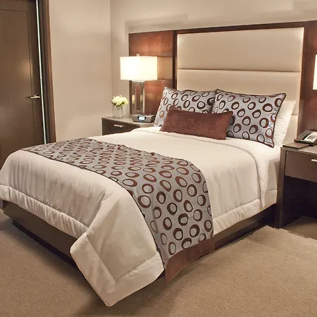 The Pearl Hotel 4*