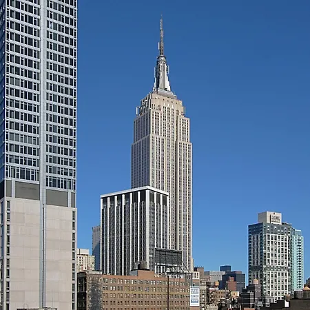 Fairfield & By Marriott Manhattan/chelsea 3*