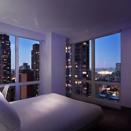 Hotel Yotel Times Square 4*