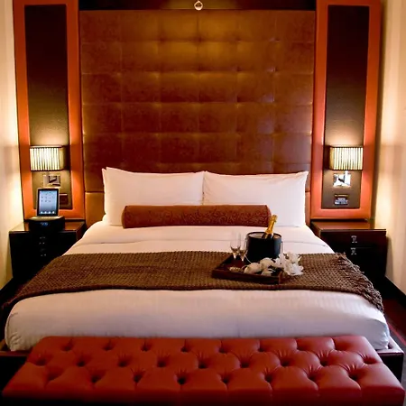Sanctuary Hotel 4*