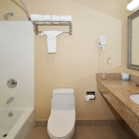 Hotel - Laguardia Airport 3*