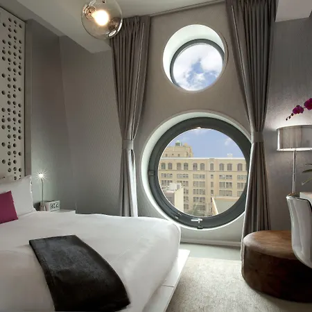 Dream Downtown, By Hyatt New York