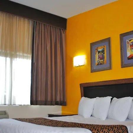 Motel Surfside Three 2*