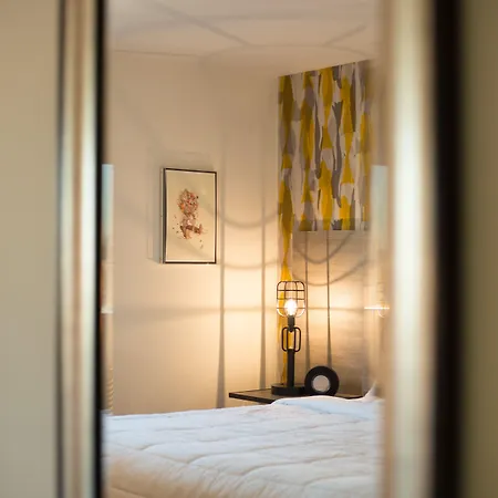 Hotel The Red Hook 3*