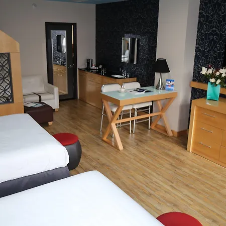 Tryp By Wyndham Times Square - Midtown Hotel 4*