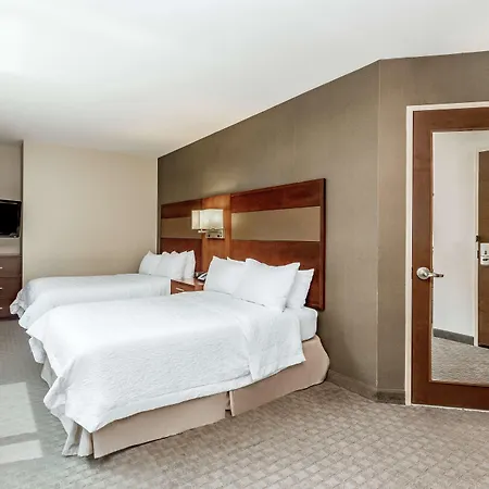 Hampton Manhattan Grand Hotel