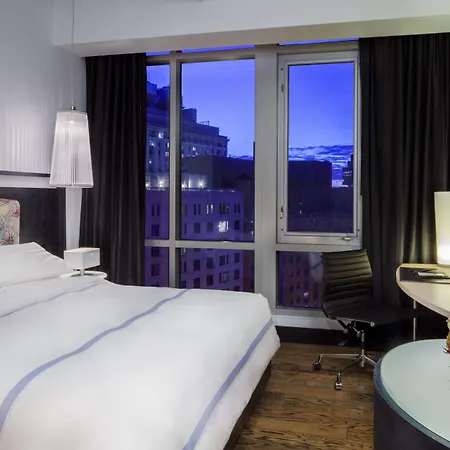 Hyatt Union Square 4*